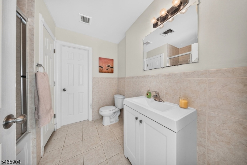 29 Windsor Drive East Brunswick NJ 08816
