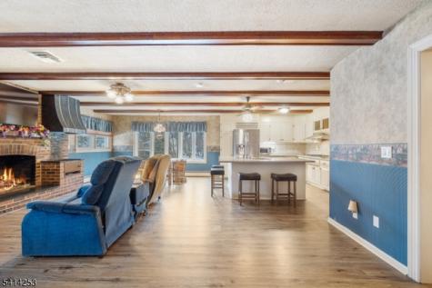 403 Roberts Lane Scotch Plains NJ 07076