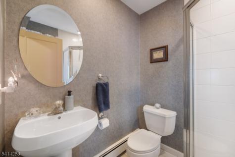 403 Roberts Lane Scotch Plains NJ 07076