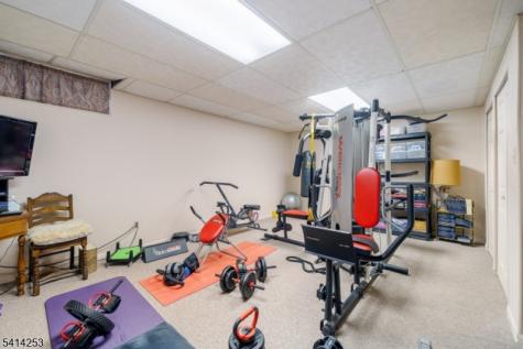 403 Roberts Lane Scotch Plains NJ 07076