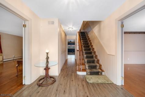 403 Roberts Lane Scotch Plains NJ 07076