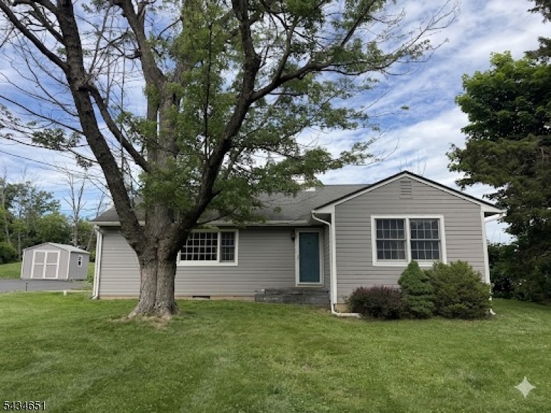 12 Lake Drive West Amwell NJ 08530