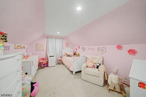 91 Lynwood Road Verona NJ 07044