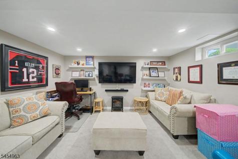 91 Lynwood Road Verona NJ 07044