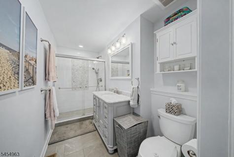 91 Lynwood Road Verona NJ 07044