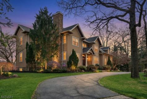 11 N Pocono Road Mountain Lakes NJ 07046