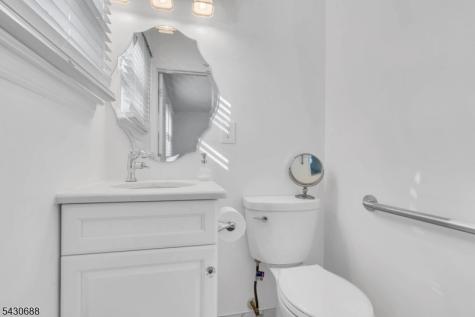 15 Judith Place Wayne NJ 07470