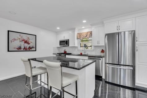 15 Judith Place Wayne NJ 07470