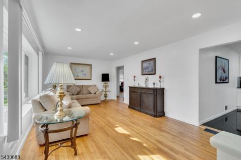 15 Judith Place Wayne NJ 07470