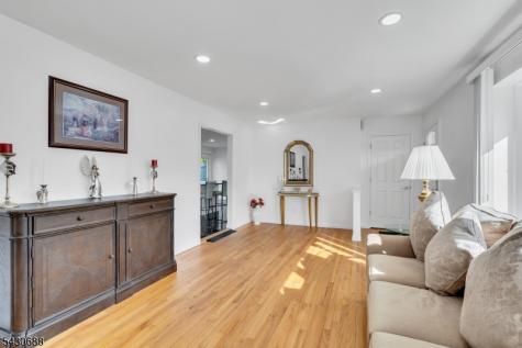 15 Judith Place Wayne NJ 07470