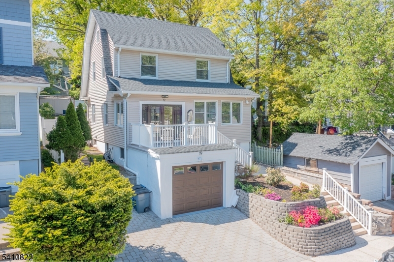 19 Pine Street West Orange NJ 07052