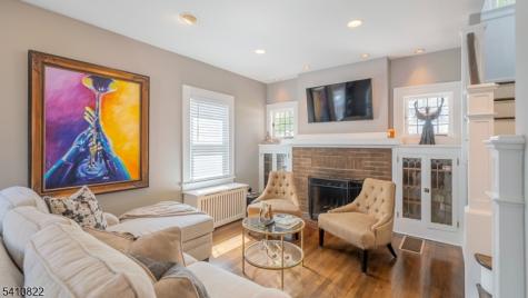 19 Pine Street West Orange NJ 07052