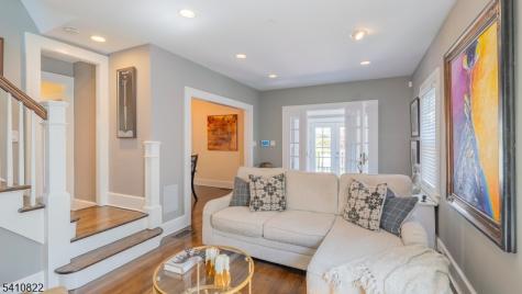 19 Pine Street West Orange NJ 07052