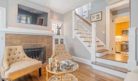 19 Pine Street West Orange NJ 07052