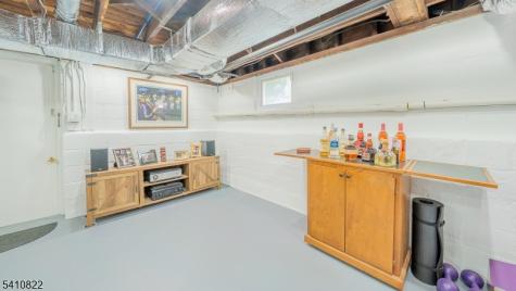 19 Pine Street West Orange NJ 07052