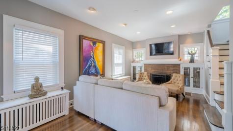 19 Pine Street West Orange NJ 07052