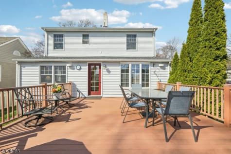 30 Lincoln Place Waldwick NJ 07463