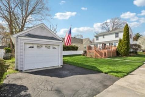 30 Lincoln Place Waldwick NJ 07463