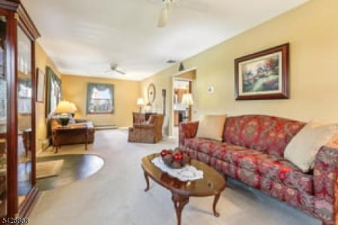 30 Lincoln Place Waldwick NJ 07463