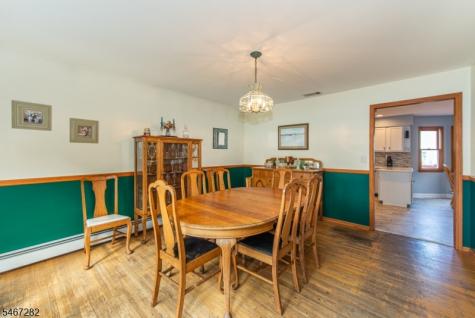 12 Kristen Drive Roxbury NJ 07876
