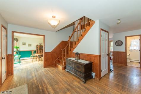 12 Kristen Drive Roxbury NJ 07876