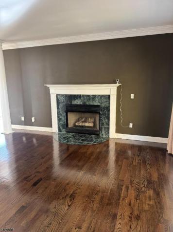 41 Sutton Farm Road Delaware NJ 08822