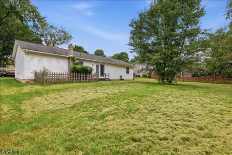 2 Warren Place Belvidere NJ 07823