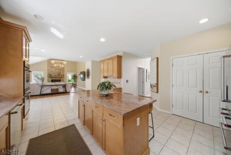 6 Farm Creek Road Fredon NJ 07860