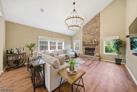 6 Farm Creek Road Fredon NJ 07860
