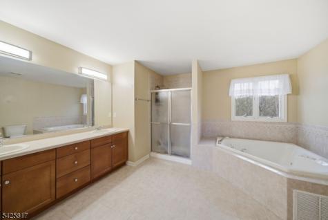 6 Farm Creek Road Fredon NJ 07860