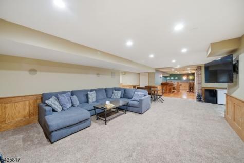 6 Farm Creek Road Fredon NJ 07860