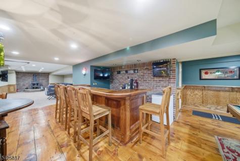 6 Farm Creek Road Fredon NJ 07860