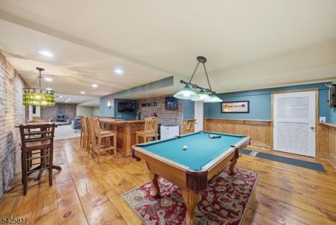 6 Farm Creek Road Fredon NJ 07860
