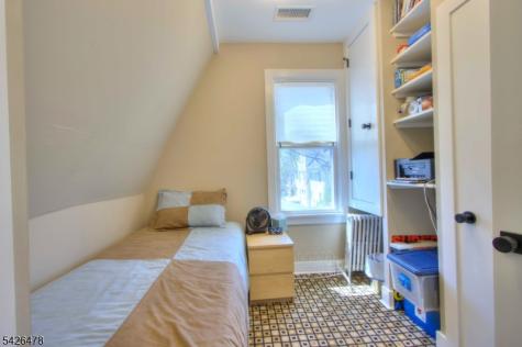 49 Bond Street Passaic NJ 07055