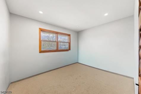 21 Starlit Drive Middlesex NJ 08846