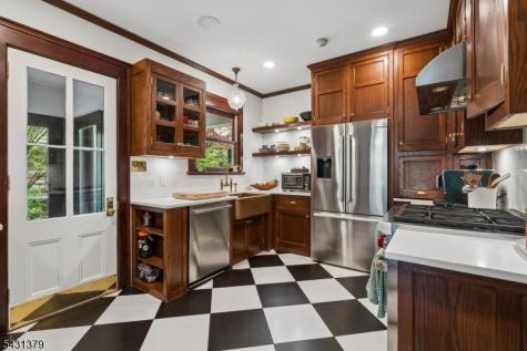 12 Claremont Avenue Maplewood NJ 07040