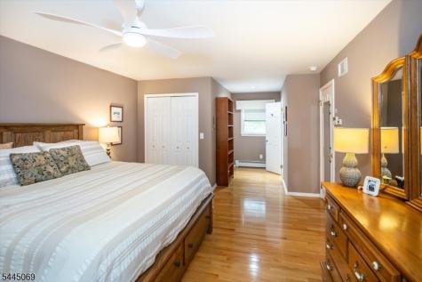 81 Poplar Drive Hanover NJ 07950