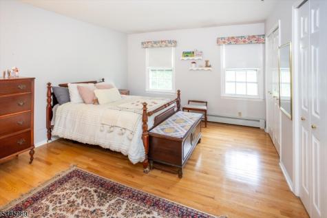 81 Poplar Drive Hanover NJ 07950