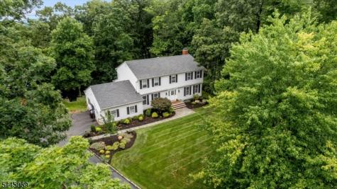 81 Poplar Drive Hanover NJ 07950