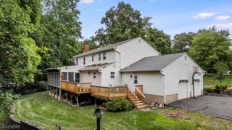 81 Poplar Drive Hanover NJ 07950