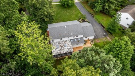 81 Poplar Drive Hanover NJ 07950