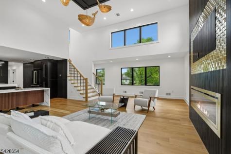 148 Great Hills Road Millburn NJ 07078