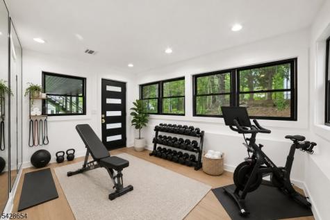 148 Great Hills Road Millburn NJ 07078