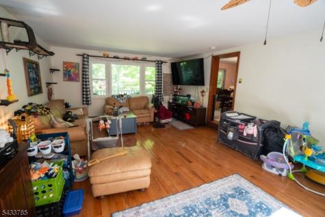 30 Mountainview Avenue Mount Arlington NJ 07856