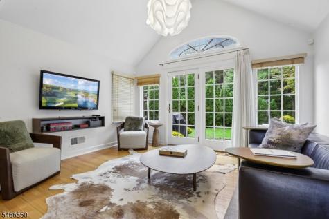 68 Crescent Place Millburn NJ 07078