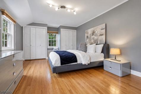 68 Crescent Place Millburn NJ 07078