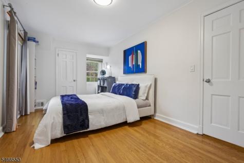 68 Crescent Place Millburn NJ 07078