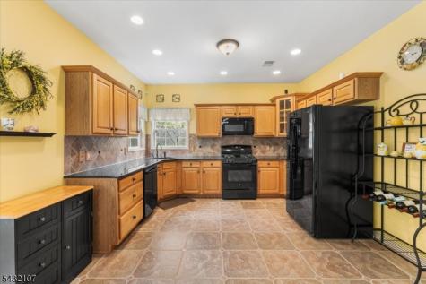 15 Upper Plateau Drive Vernon NJ 07462