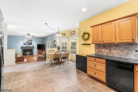 15 Upper Plateau Drive Vernon NJ 07462