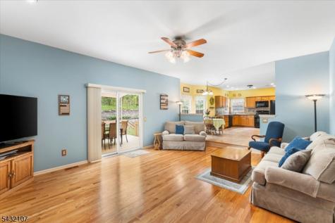 15 Upper Plateau Drive Vernon NJ 07462